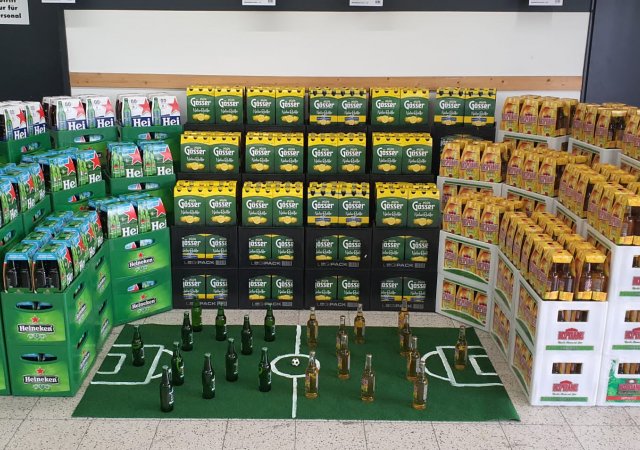 Aussendienst Layout Bierbranche Merchandising Heineken Fussball